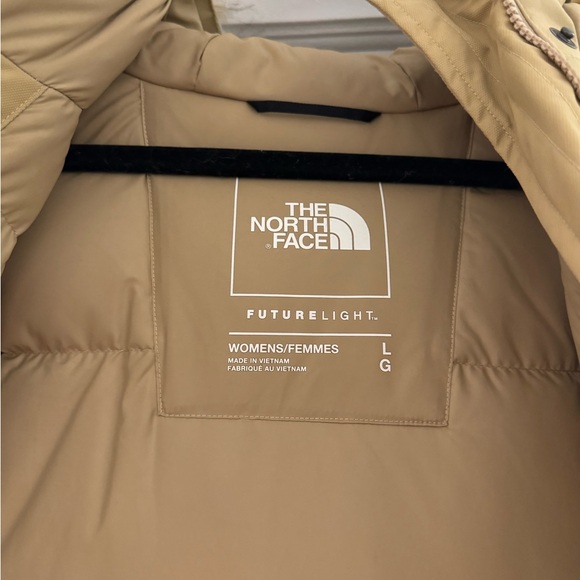 The North Face FUTURELIGHT Parka - Picture 4 of 6